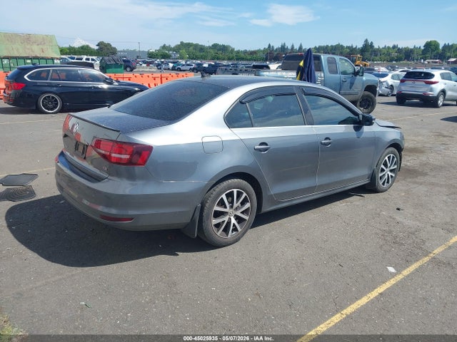 2017 Volkswagen Jetta 1.4t Se მანქანა იყიდება აუქციონზე, vin: 3VWDB7AJ2HM380881, აუქციონის ნომერი: 45025935