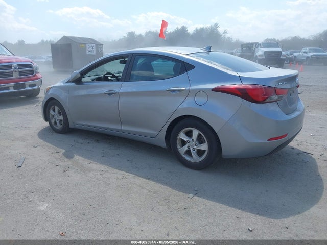 Продаж на аукціоні авто 2015 Hyundai Elantra Se, vin: 5NPDH4AE0FH565100, номер лоту: 45025944