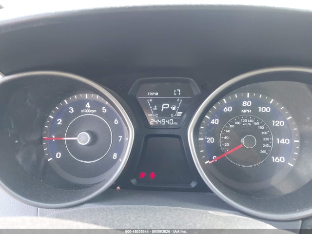 Продаж на аукціоні авто 2015 Hyundai Elantra Se, vin: 5NPDH4AE0FH565100, номер лоту: 45025944