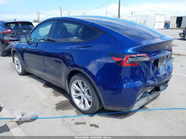 Продаж на аукціоні авто 2021 Tesla Model Y Long Range Dual Motor All-wheel Drive, vin: 5YJYGAEE3MF201228, номер лоту: 45025949