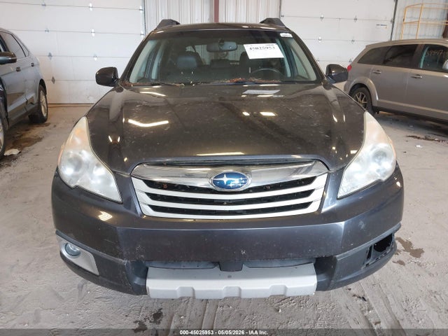 2011 Subaru Outback 2.5i Limited მანქანა იყიდება აუქციონზე, vin: 4S4BRBKC7B3446127, აუქციონის ნომერი: 45025953