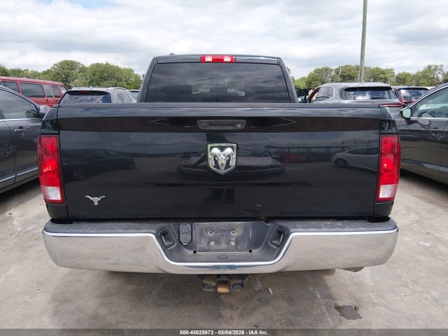 45025973 :رقم المزاد ، 1C6RR6FG8JS166218 vin ، 2018 Ram 1500 Tradesman  4x2 6'4 Box مزاد بيع