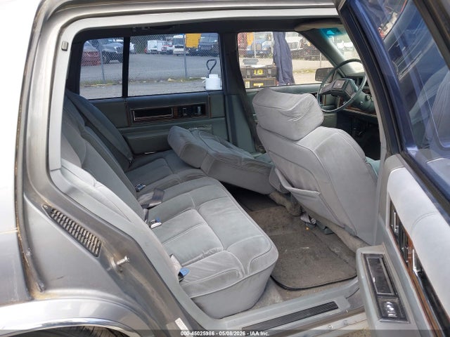 45025986 :رقم المزاد ، 1G6CD5152K4331492 vin ، 1989 Cadillac Deville مزاد بيع