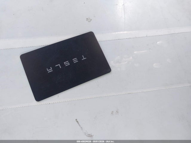 45026026 :رقم المزاد ، 7SAYGAEE1NF387744 vin ، 2022 Tesla Model Y Long Range Dual Motor All-wheel Drive مزاد بيع