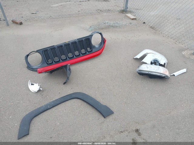 Продажа на аукционе авто 2016 Jeep Renegade Trailhawk, vin: ZACCJBCTXGPD58349, номер лота: 45026047