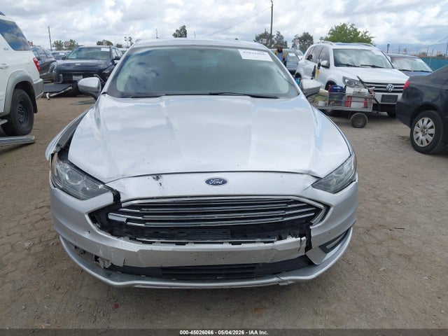 3FA6P0LU7HR232732 Ford Fusion Hybrid Se