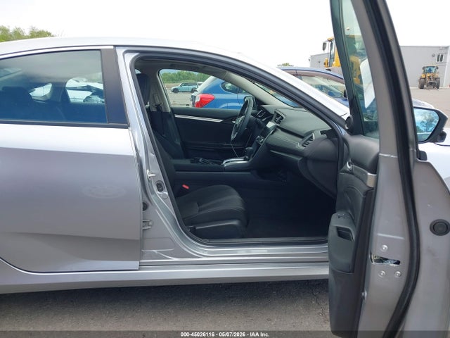 45026116 :رقم المزاد ، 19XFC2F71GE083764 vin ، 2016 Honda Civic Ex مزاد بيع