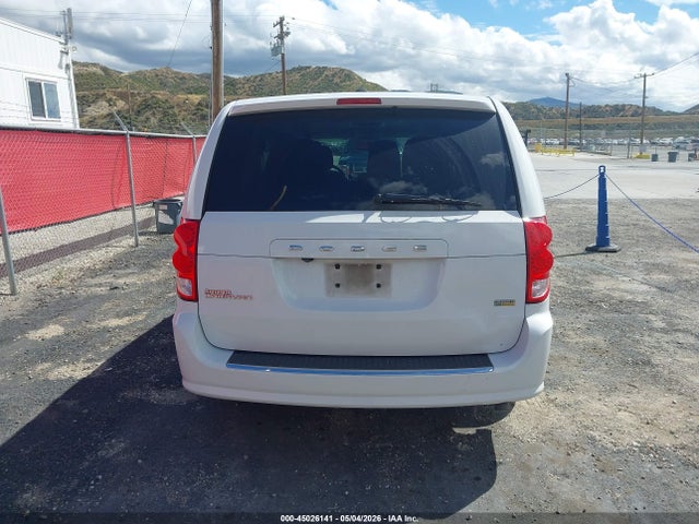 45026141 :رقم المزاد ، 2C4RDGBG4HR713886 vin ، 2017 Dodge Grand Caravan Se مزاد بيع