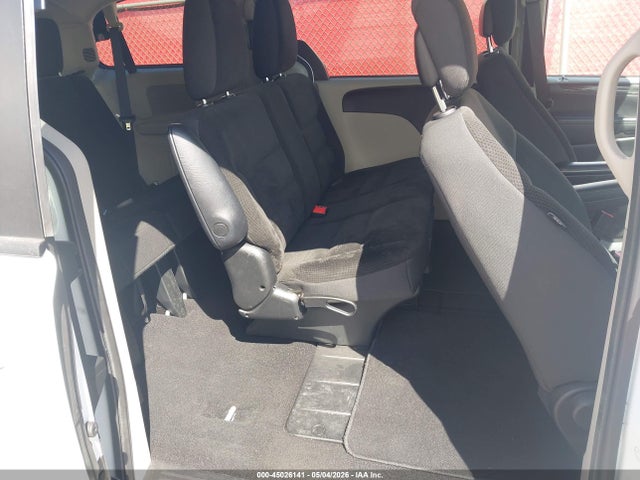 45026141 :رقم المزاد ، 2C4RDGBG4HR713886 vin ، 2017 Dodge Grand Caravan Se مزاد بيع