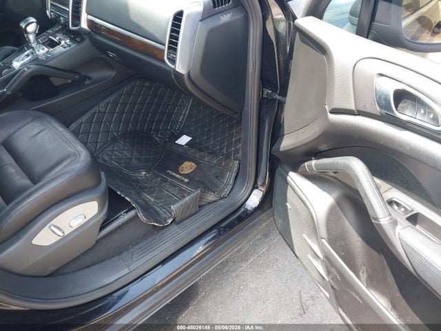 Продаж на аукціоні авто 2012 Porsche Cayenne, vin: WP1AA2A21CLA05402, номер лоту: 45026148