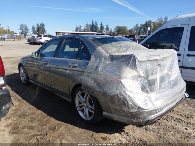 Продажа на аукционе авто 2013 Mercedes-benz C 250 Sport, vin: WDDGF4HB6DR266012, номер лота: 45026172