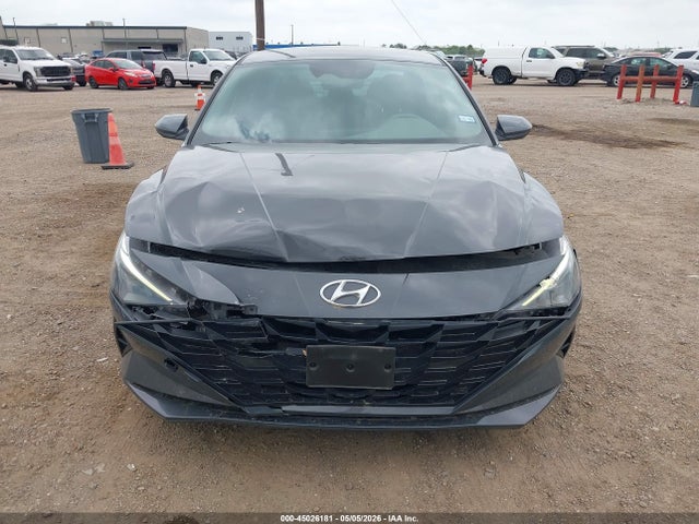 45026181 :رقم المزاد ، KMHLM4AG7PU587123 vin ، 2023 Hyundai Elantra Sel مزاد بيع