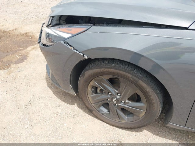 45026181 :رقم المزاد ، KMHLM4AG7PU587123 vin ، 2023 Hyundai Elantra Sel مزاد بيع