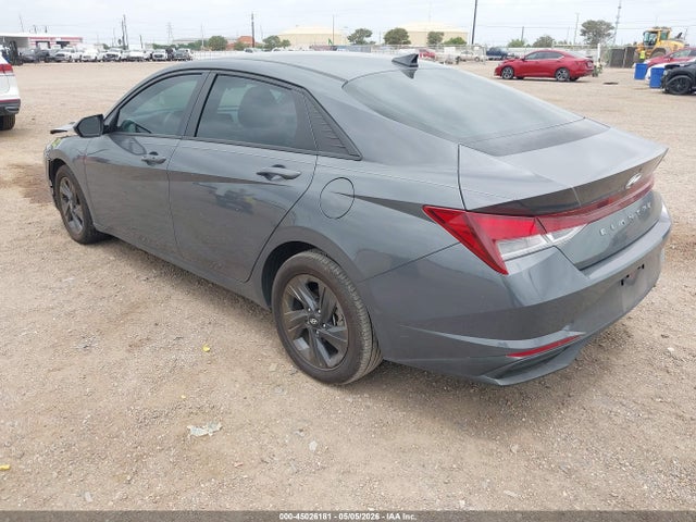 45026181 :رقم المزاد ، KMHLM4AG7PU587123 vin ، 2023 Hyundai Elantra Sel مزاد بيع