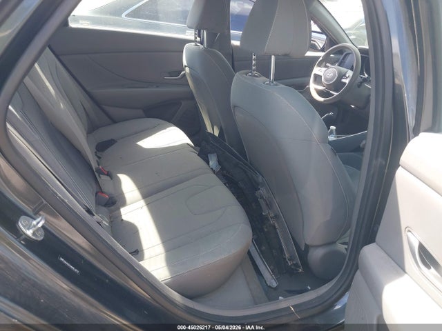 45026217 :رقم المزاد ، 5NPLM4AG9MH036797 vin ، 2021 Hyundai Elantra Sel مزاد بيع