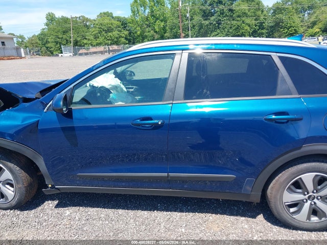 2020 Kia Niro Lx მანქანა იყიდება აუქციონზე, vin: KNDCB3LC0L5422470, აუქციონის ნომერი: 45026227
