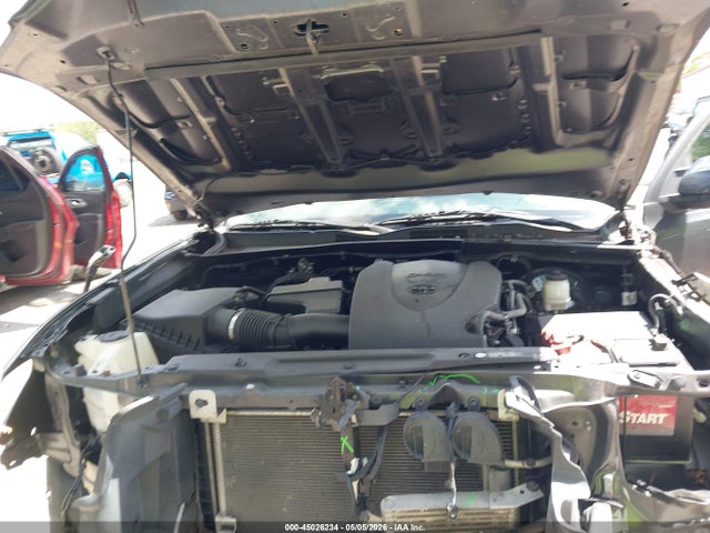 45026234 :رقم المزاد ، 3TMAZ5CN4KM107003 vin ، 2019 Toyota Tacoma Sr5 V6 مزاد بيع
