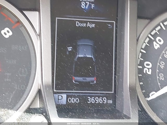 45026234 :رقم المزاد ، 3TMAZ5CN4KM107003 vin ، 2019 Toyota Tacoma Sr5 V6 مزاد بيع
