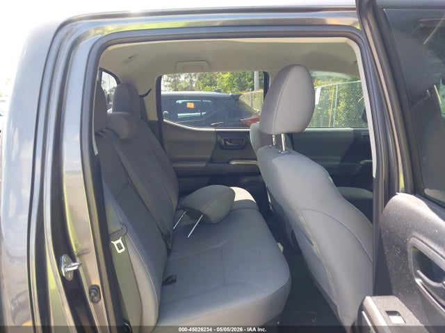 45026234 :رقم المزاد ، 3TMAZ5CN4KM107003 vin ، 2019 Toyota Tacoma Sr5 V6 مزاد بيع