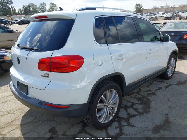 45026296 :رقم المزاد ، WVGBV7AX0GW533936 vin ، 2016 Volkswagen Tiguan Se مزاد بيع