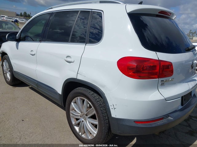 45026296 :رقم المزاد ، WVGBV7AX0GW533936 vin ، 2016 Volkswagen Tiguan Se مزاد بيع