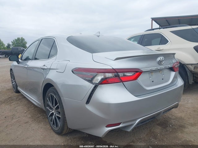 Auction sale of the 2021 Toyota Camry Se, vin: 4T1G11AK0MU604255, lot number: 45026307
