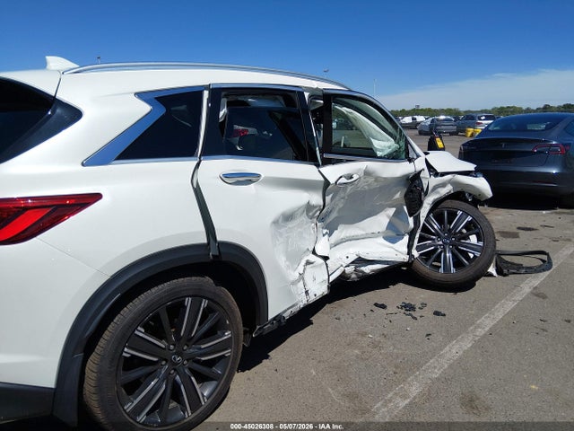 45026308 :رقم المزاد ، 3PCAJ5BB8MF111254 vin ، 2021 Infiniti Qx50 Luxe Awd مزاد بيع