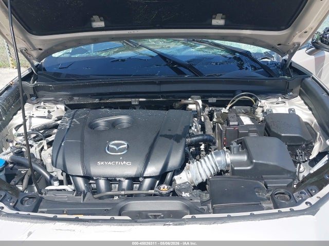 45026311 :رقم المزاد ، 3MVDMBBL3NM415468 vin ، 2022 Mazda Cx-30 Select مزاد بيع