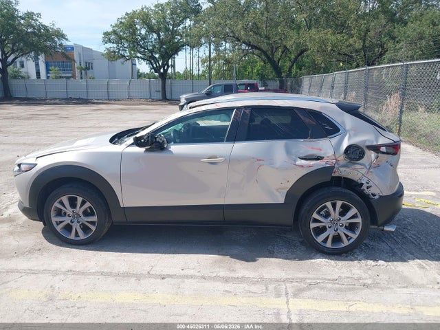 45026311 :رقم المزاد ، 3MVDMBBL3NM415468 vin ، 2022 Mazda Cx-30 Select مزاد بيع
