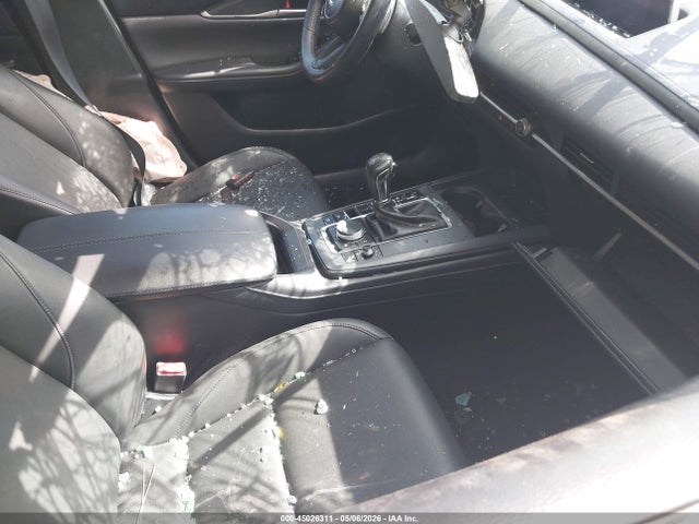 45026311 :رقم المزاد ، 3MVDMBBL3NM415468 vin ، 2022 Mazda Cx-30 Select مزاد بيع
