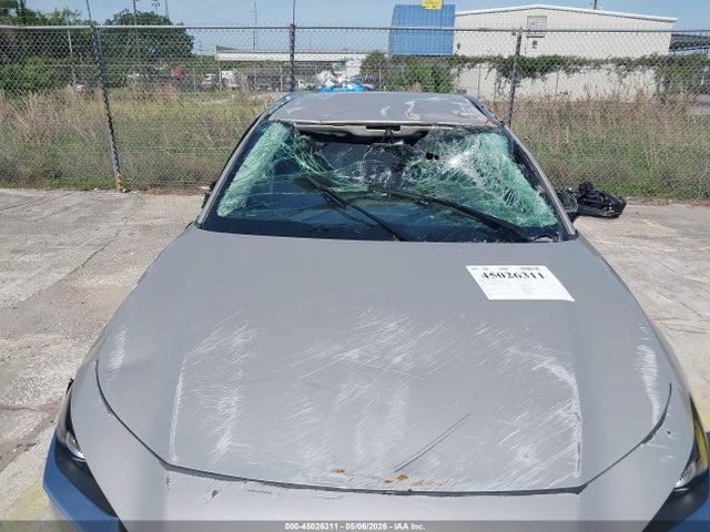 45026311 :رقم المزاد ، 3MVDMBBL3NM415468 vin ، 2022 Mazda Cx-30 Select مزاد بيع