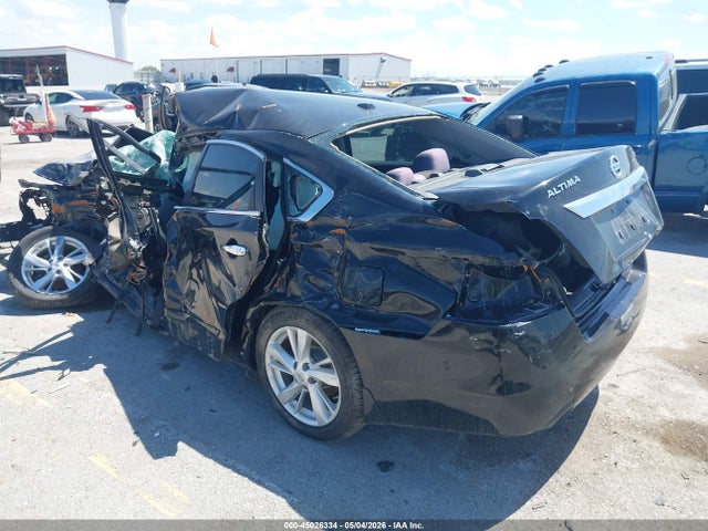 2015 Nissan Altima 2.5 Sv მანქანა იყიდება აუქციონზე, vin: 1N4AL3AP9FC291779, აუქციონის ნომერი: 45026334