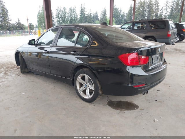 45026348 :رقم المزاد ، WBA3B5G55FNS13119 vin ، 2015 Bmw 328i Xdrive مزاد بيع