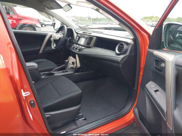 Продаж на аукціоні авто 2015 Toyota Rav4 Le, vin: 2T3ZFREVXFW135425, номер лоту: 45026352