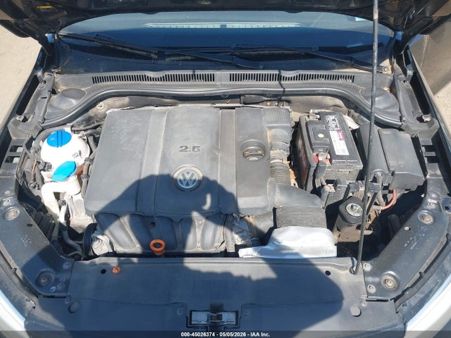 45026374 :رقم المزاد ، 3VWDP7AJ0DM385699 vin ، 2013 Volkswagen Jetta 2.5l Se مزاد بيع