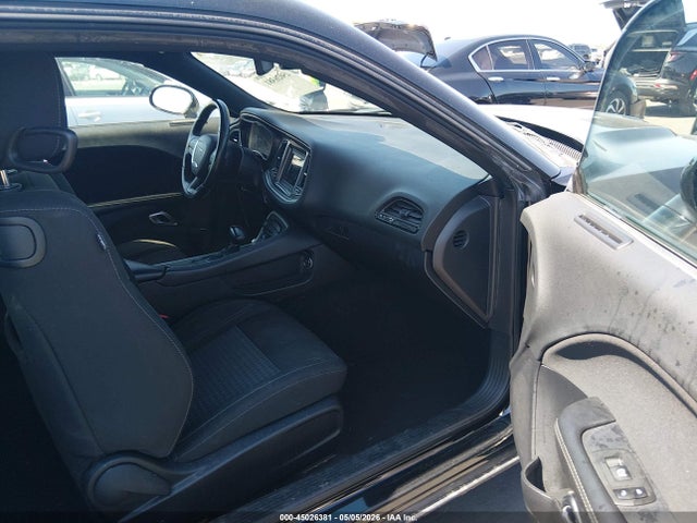 2020 Dodge Challenger Sxt მანქანა იყიდება აუქციონზე, vin: 2C3CDZAGXLH113217, აუქციონის ნომერი: 45026381
