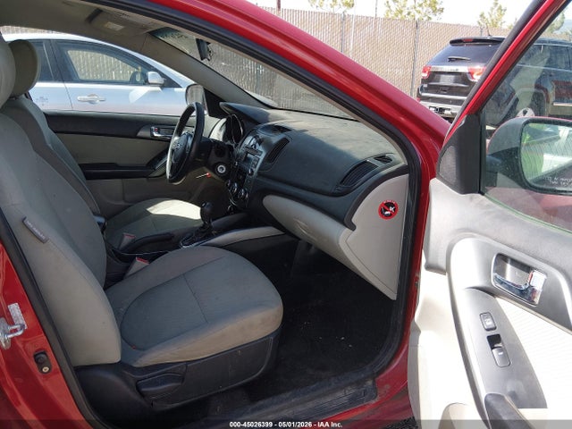 45026399 :رقم المزاد ، KNAFU4A2XD5740280 vin ، 2013 Kia Forte Ex مزاد بيع