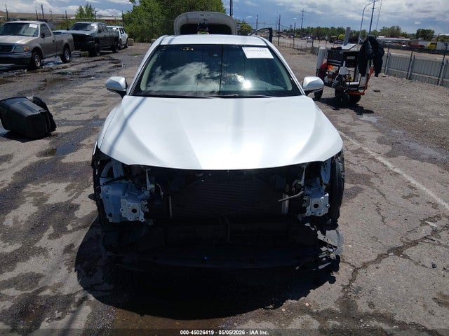4T1B21HK2JU009237 Toyota Camry Hybrid Xle