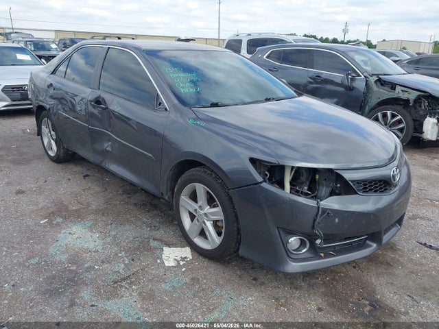Aukcja sprzedaży 2014 Toyota Camry Se, vin: 4T1BF1FKXEU762950, numer aukcji: 45026421