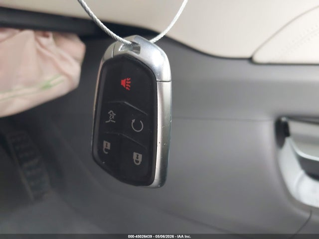 45026439 :رقم المزاد ، 1GYKPCRSXPZ118955 vin ، 2023 Cadillac Xt6 Fwd Premium Luxury مزاد بيع