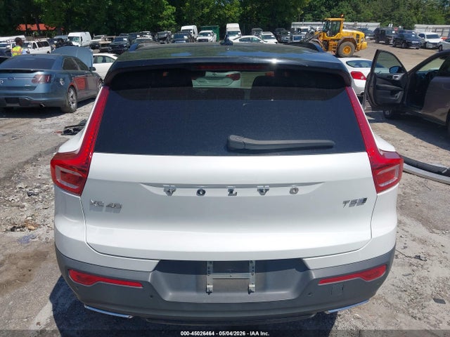 Auction sale of the 2019 Volvo Xc40 T5 R-design, vin: YV4162UM9K2075490, lot number: 45026464