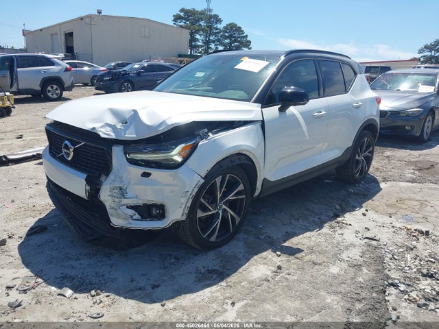 Auction sale of the 2019 Volvo Xc40 T5 R-design, vin: YV4162UM9K2075490, lot number: 45026464