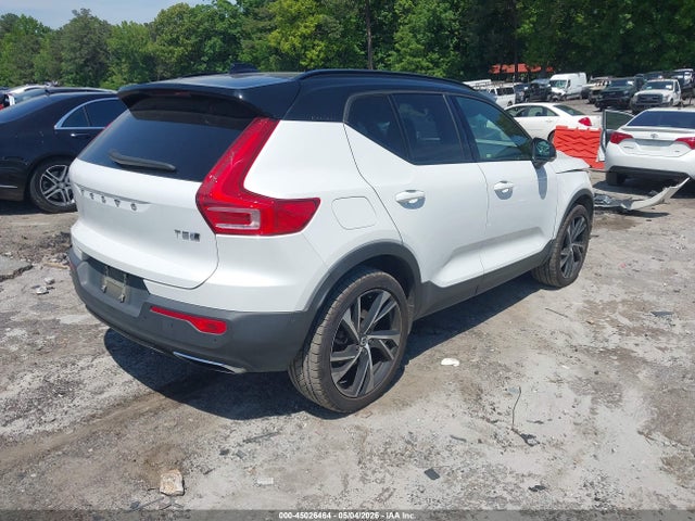 Auction sale of the 2019 Volvo Xc40 T5 R-design, vin: YV4162UM9K2075490, lot number: 45026464