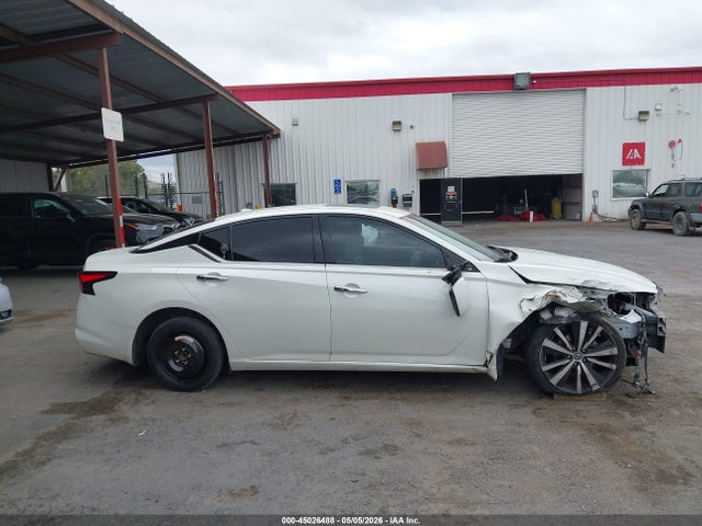 Продажа на аукционе авто 2020 Nissan Altima Platinum Fwd, vin: 1N4BL4FV0LC179286, номер лота: 45026488
