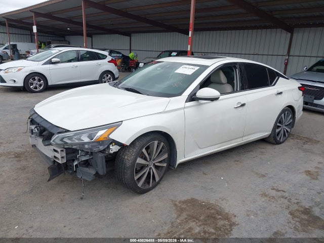 Продажа на аукционе авто 2020 Nissan Altima Platinum Fwd, vin: 1N4BL4FV0LC179286, номер лота: 45026488