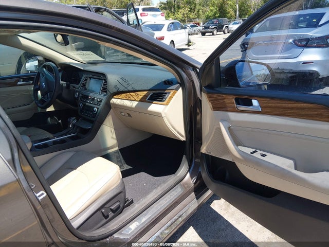 2015 Hyundai Sonata Limited მანქანა იყიდება აუქციონზე, vin: 5NPE34AF6FH047150, აუქციონის ნომერი: 45026493
