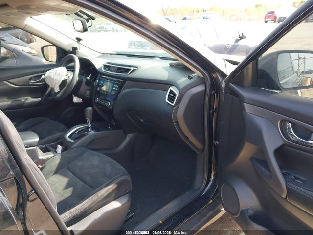 2015 Nissan Rogue Sv მანქანა იყიდება აუქციონზე, vin: 5N1AT2MVXFC830212, აუქციონის ნომერი: 45026553