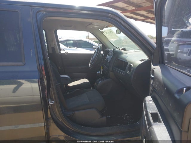 1C4NJPBA1FD413497 Jeep Patriot Sport
