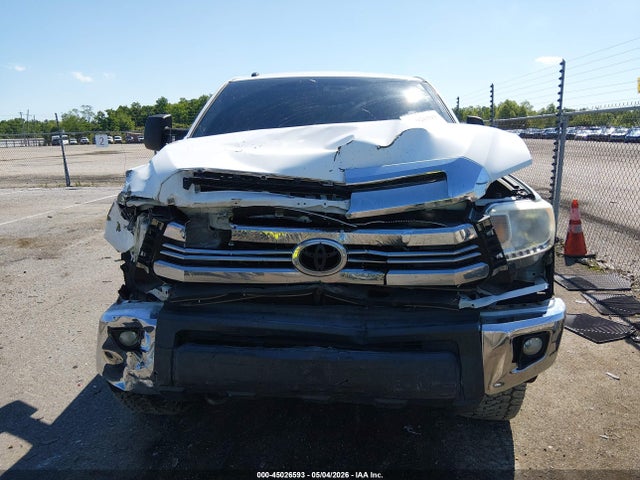 5TFDW5F15GX510438 Toyota Tundra Sr5 5.7l V8