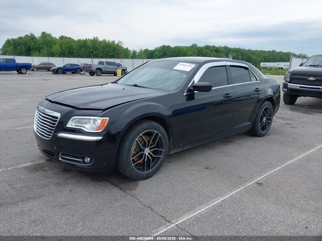 2013 Chrysler 300 Motown მანქანა იყიდება აუქციონზე, vin: 2C3CCARG6DH505587, აუქციონის ნომერი: 45026594